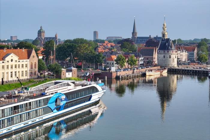 Viva Cruises Viva One - Exterior 2.jpg